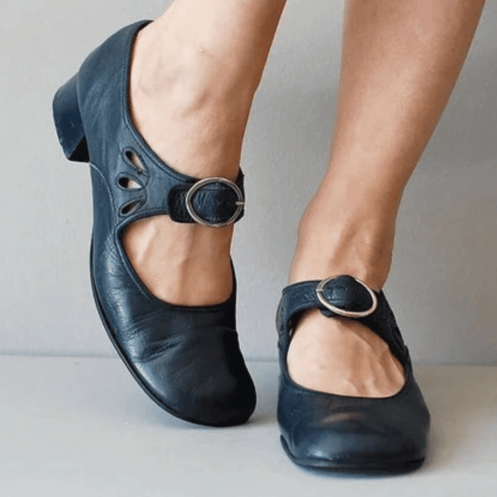 Women's Round-Toe Mary Jane Shoes with Buckle Strap
